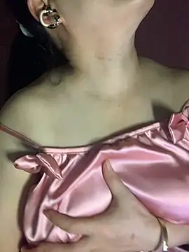 Star-sweet online show from November 2025 06:24:02 AM