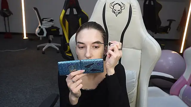 Snapshot of _Lili_054 chatting on October 2025 10:24:01 AM  Lili 054 online show from October 2025 10:24:01 AM