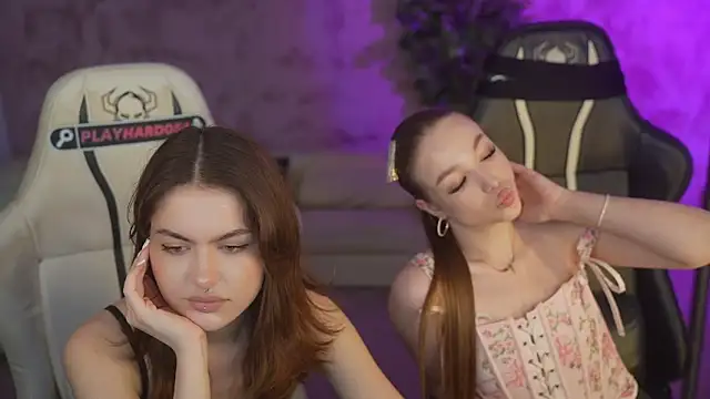 Ella 054 online show from June 2026 03:00:01 PM