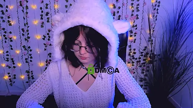 samanta hotty online show from October 2025 07:11:01 PM