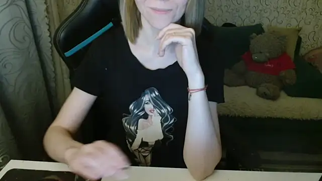 Ogonechekkk online show from October 2025 02:48:02 PM