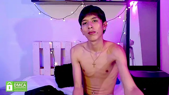 MAXIMILIANO  HOT online show from October 2025 02:25:02 PM