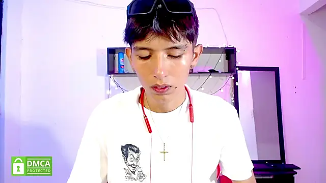 MAXIMILIANO  HOT online show from October 2025 06:32:02 PM