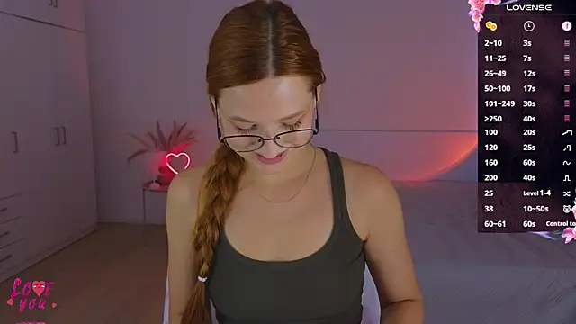 CuteAriel7 online show from August 2026 03:33:01 PM