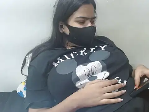 Nataliya Singh online show from April 2026 03:53:02 PM