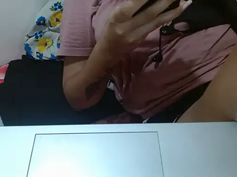 Nataliya Singh online show from April 2026 03:41:01 AM