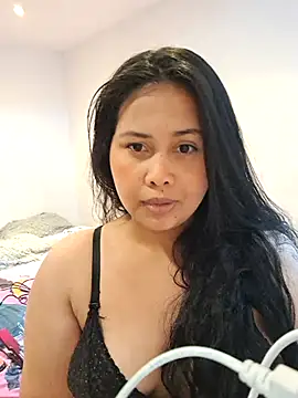 Snapshot of Alessandraa- chatting on September 2025 10:26:01 PM Alessandraa- online show from September 2025 10:26:01 PM