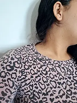 Snapshot of Alessandraa- chatting on October 2025 09:23:02 PM Alessandraa- online show from October 2025 09:23:02 PM