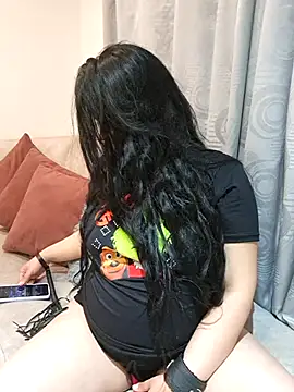 Snapshot of Alessandraa- chatting on December 2025 05:13:01 AM Alessandraa- online show from December 2025 05:13:01 AM