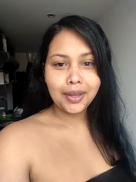 Snapshot of Alessandraa- chatting on March 2026 03:56:01 PM Alessandraa- online show from March 2026 03:56:01 PM