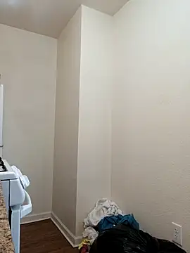 Snapshot of MrHandsome87 chatting on January 2026 07:17:02 PM MrHandsome87 online show from January 2026 07:17:02 PM