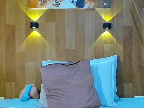 MaicolParker  online show from April 2026 02:36:02 PM