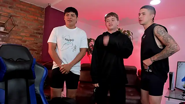 Handsomeboyss19 online show from November 2025 01:38:02 AM