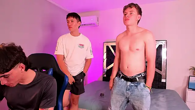 Handsomeboyss19 online show from February 2026 03:02:02 AM