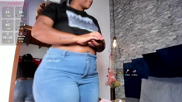 Emily Brown18 online show from March 2026 04:27:01 AM