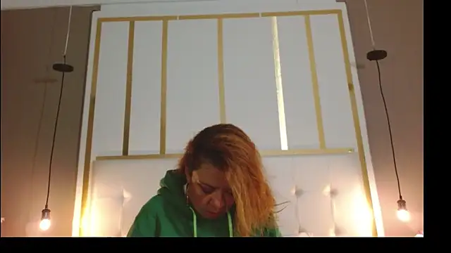 Snapshot of rose_channel1 chatting on October 2025 08:37:01 AM rose channel1 online show from October 2025 08:37:01 AM