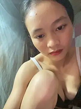 Snapshot of Kieu_xxx chatting on September 2025 02:48:01 AM Kieu xxx online show from September 2025 02:48:01 AM