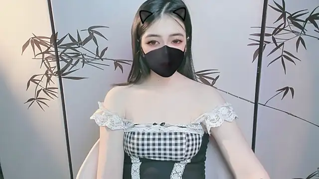 Sparkly Candy online show from November 2025 02:18:01 PM