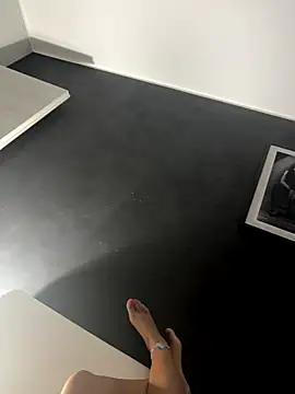 BabyLeopard online show from September 2025 04:42:02 PM