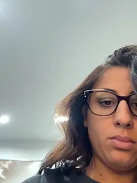 BabyLeopard online show from September 2025 10:40:02 AM