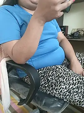 payal 261072  online show from October 2025 03:56:02 AM