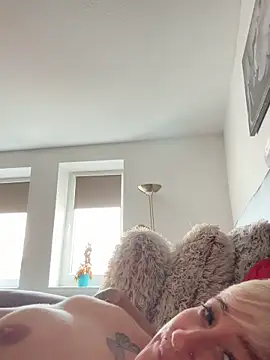 Rozendefotz online show from April 2026 01:41:01 PM