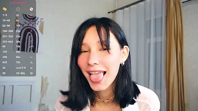 Snapshot of IrenePlamer chatting on September 2025 07:37:01 PM IrenePlamer online show from September 2025 07:37:01 PM