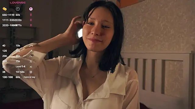 Snapshot of IrenePlamer chatting on October 2025 08:18:02 PM IrenePlamer online show from October 2025 08:18:02 PM