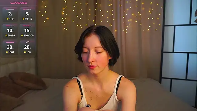 JuanaFriesz online show from February 2026 09:14:02 AM