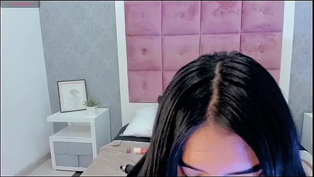 missconnor online show from October 2025 04:21:02 AM