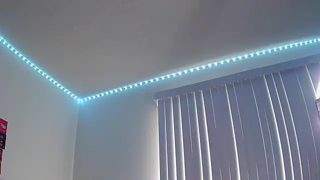 risktakinndolo online show from September 2025 06:24:02 PM