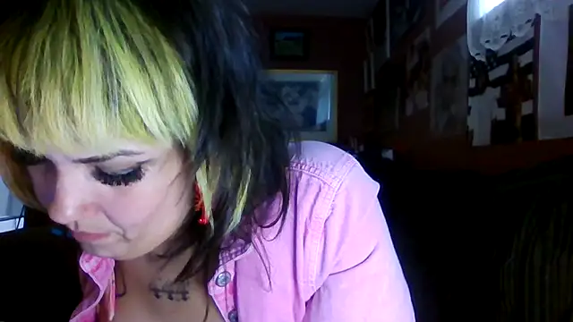 thickasstley online show from May 2026 08:03:02 PM