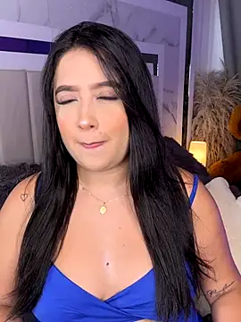 Emiily Moore1 online show from November 2025 01:27:01 AM