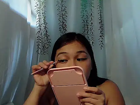 Zachariah 05 online show from November 2025 07:11:02 AM