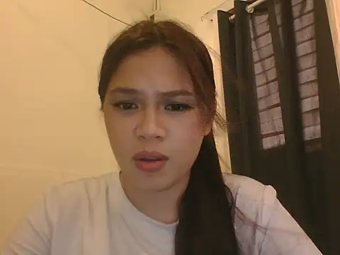 Snapshot of Zachariah_05 chatting on June 2026 07:12:02 AM Zachariah 05 online show from June 2026 07:12:02 AM
