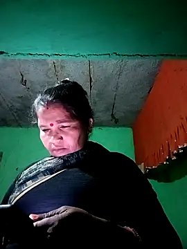 Manavi x online show from February 2026 02:35:01 PM