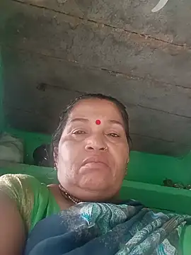 Snapshot of Manavi_x chatting on July 2026 02:16:01 AM Manavi x online show from July 2026 02:16:01 AM