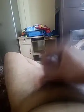 Snapshot of bobby3374 chatting on February 2026 06:28:02 AM bobby3374 online show from February 2026 06:28:02 AM