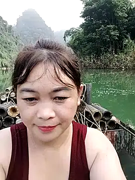 Lyly nuce online show from October 2025 01:27:02 AM