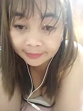 Lyly nuce online show from October 2025 04:35:01 PM