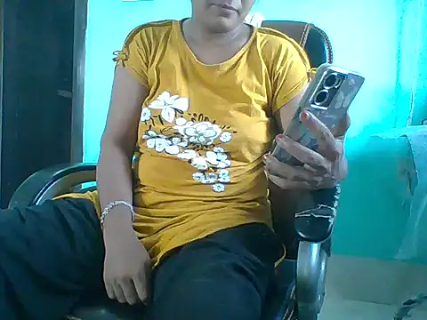 angel marea online show from October 2025 04:35:02 AM