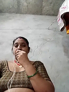 Snapshot of Sandhya_x chatting on October 2025 05:33:02 PM Sandhya x online show from October 2025 05:33:02 PM