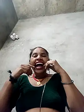 Snapshot of Sandhya_x chatting on October 2025 08:28:01 PM Sandhya x online show from October 2025 08:28:01 PM