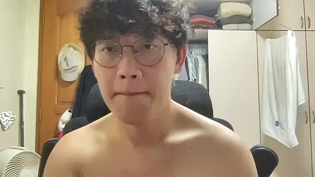 Passionatetwink2 online show from March 2026 10:34:02 AM