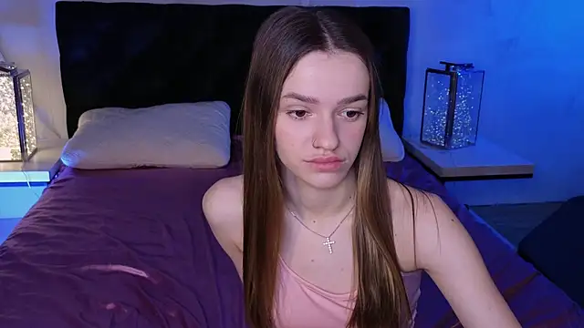 E l i z e  online show from July 2026 05:23:02 AM