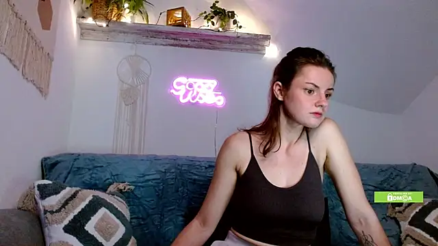 Snapshot of MariaHoward chatting on September 2025 07:30:01 PM MariaHoward online show from September 2025 07:30:01 PM