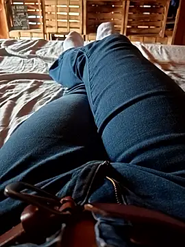 Snapshot of Horny_mummy chatting on May 2026 08:20:01 AM Horny mummy online show from May 2026 08:20:01 AM