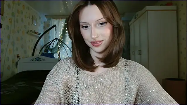 RuxaShade online show from March 2026 12:46:01 PM