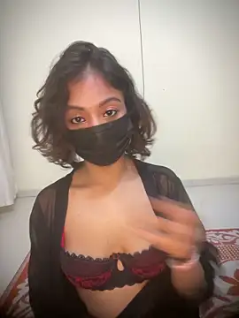 SIZZLER 1100 online show from December 2025 08:48:02 PM