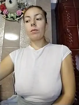 Snapshot of LenaBloomy chatting on October 2025 10:57:02 AM LenaBloomy online show from October 2025 10:57:02 AM